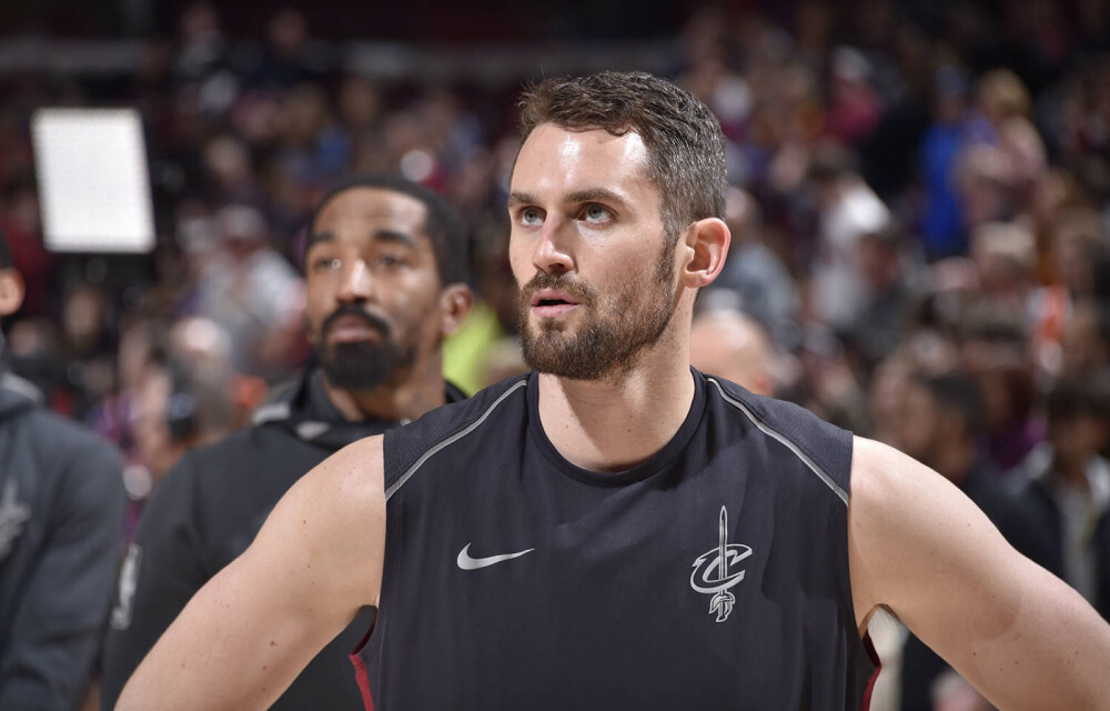 共同绘就了 共同绘就了