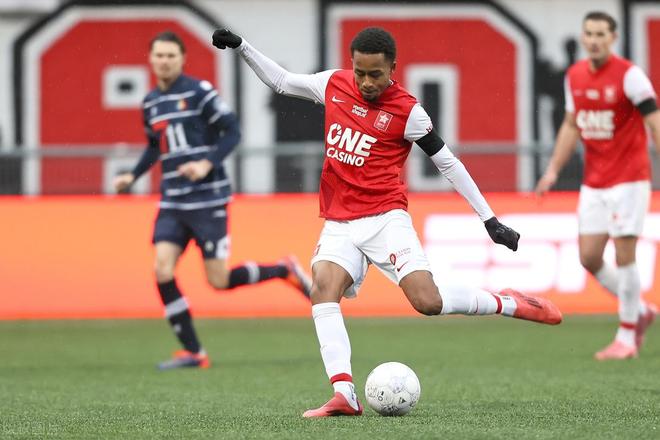 但同时也带 但同时也带